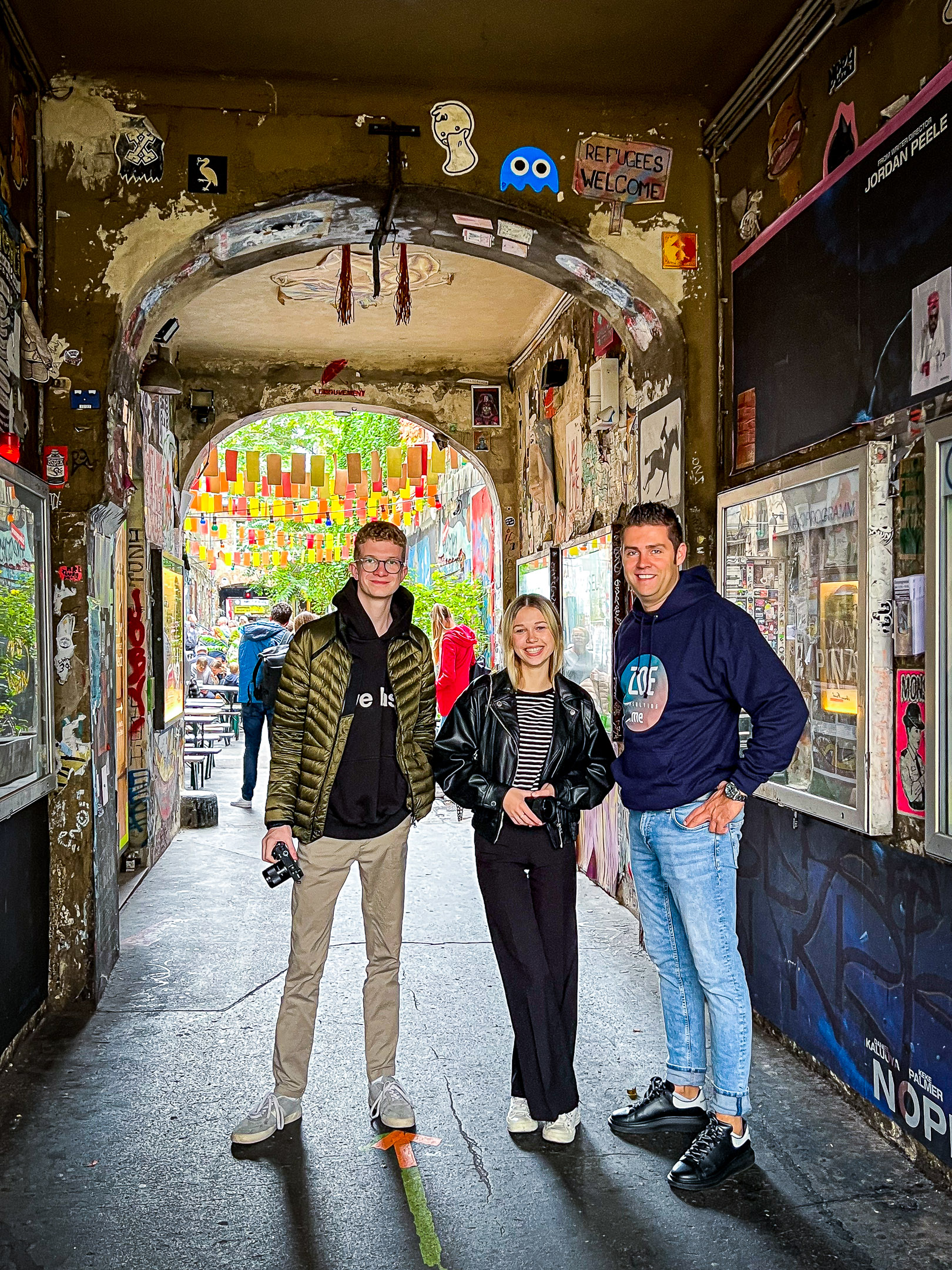 Fee, Frederik und Marc für ZOE in Berlin.